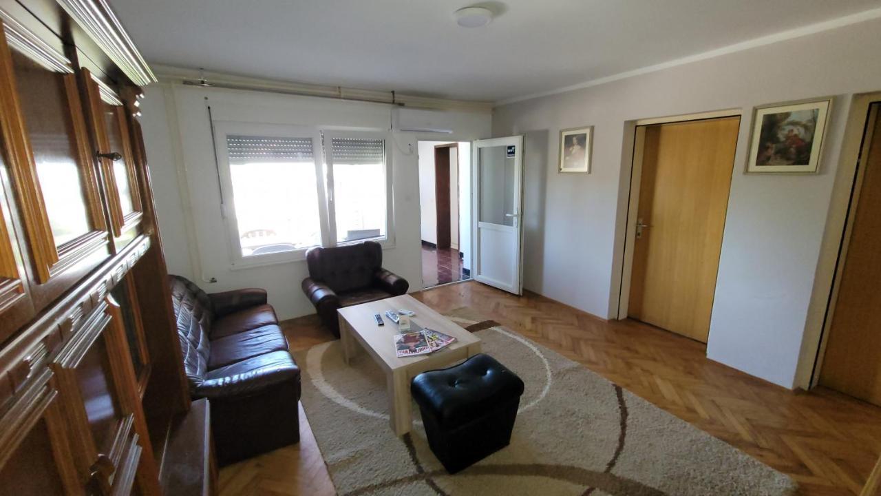 Apartman Progresso Valjevo Eksteriør billede