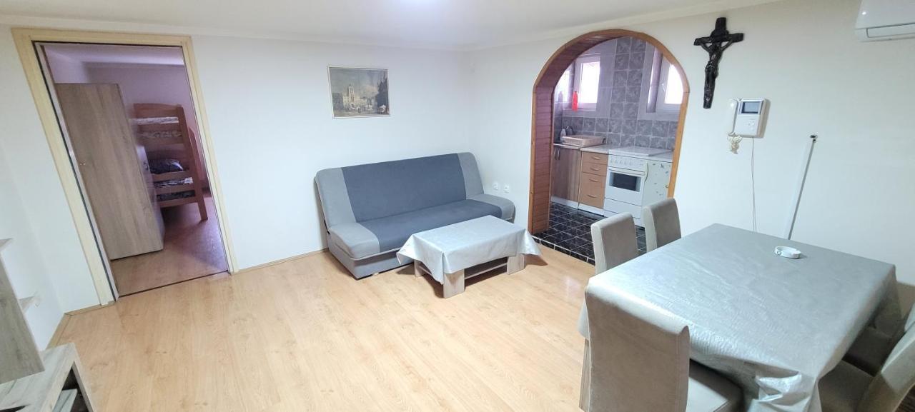Apartman Progresso Valjevo Eksteriør billede